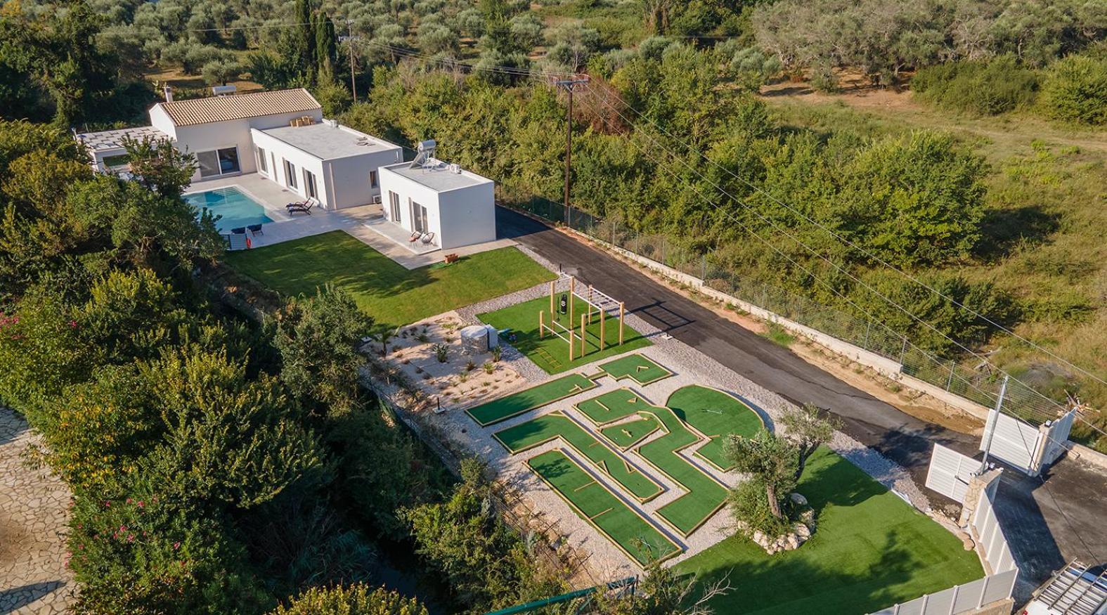 Villa Ami, Roda, Corfu: 10 Guests, Heated Pool, Private Mini Golf, Pool Table & More!! Exterior foto